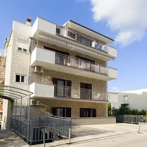 https://apartment-lucia-split.splithotels.org